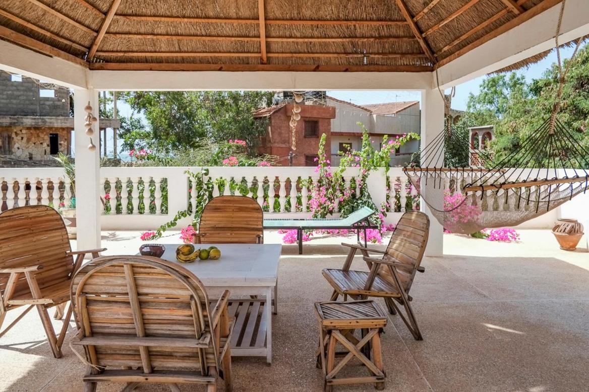 Keur Dofie Bed and Breakfast Toubab Dialaw Buitenkant foto