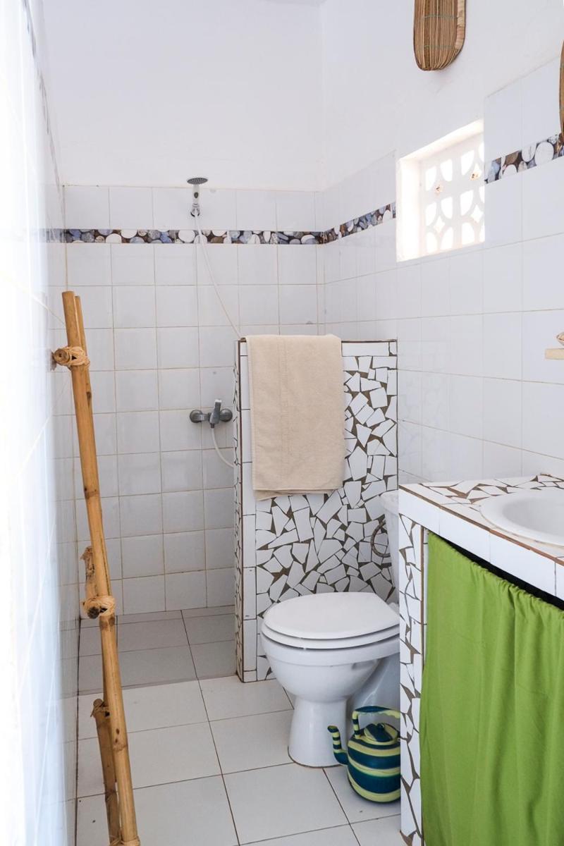 Keur Dofie Bed and Breakfast Toubab Dialaw Buitenkant foto