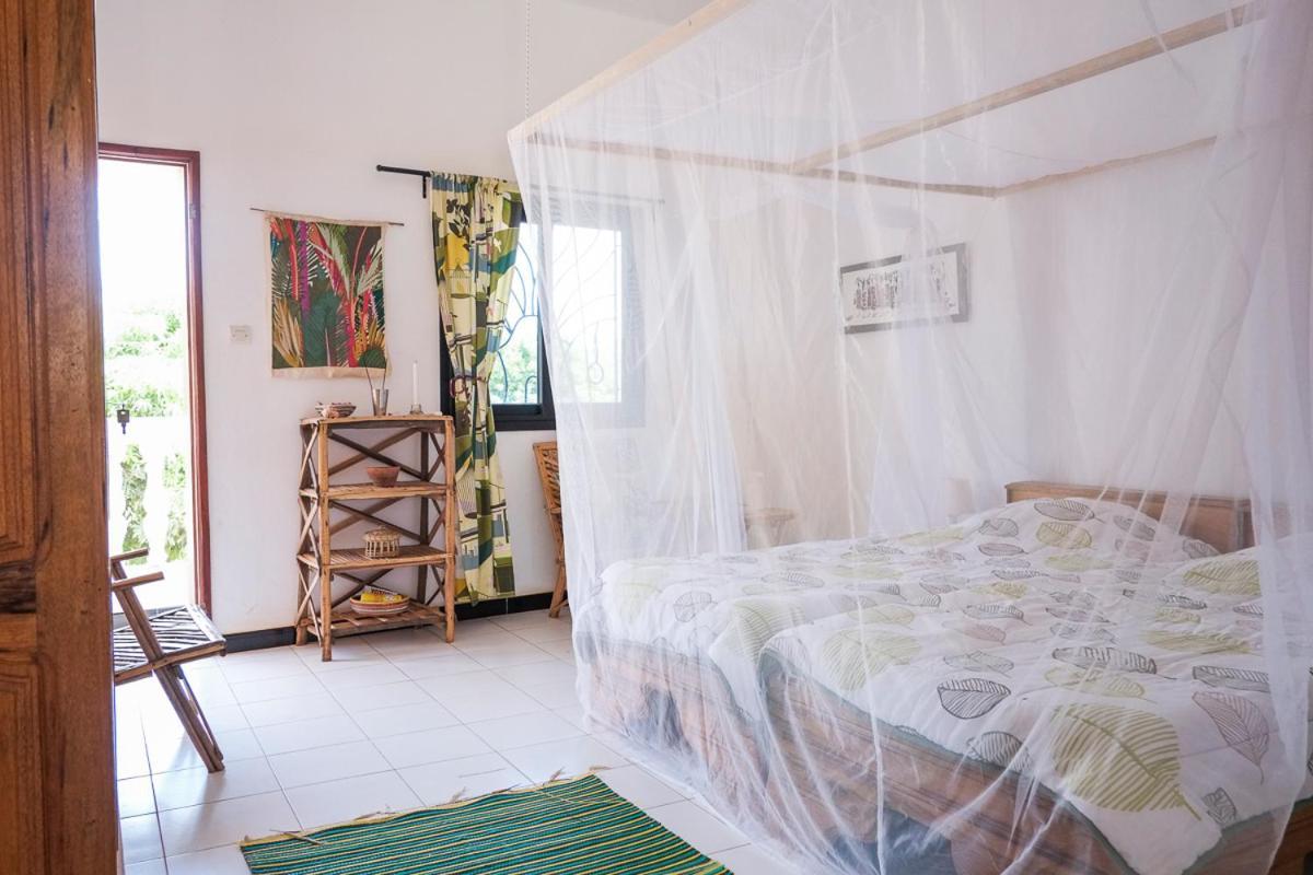 Keur Dofie Bed and Breakfast Toubab Dialaw Buitenkant foto